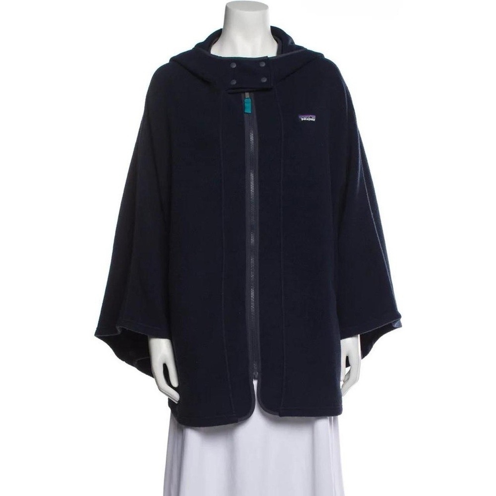 Patagonia Fleece Cape